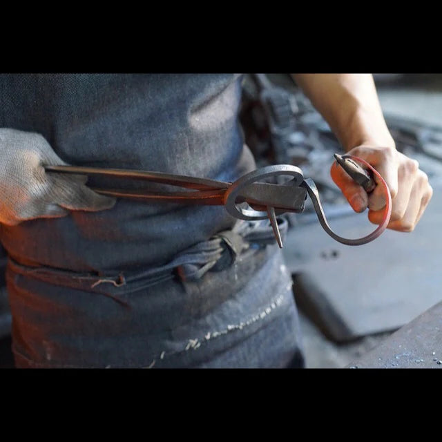 Iron Candle Holder (for 14–17cm candles)